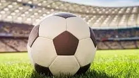 “多特蒙德战勒沃库森16轮遭逆转，2-3遗憾失利，精彩瞬间盘点”